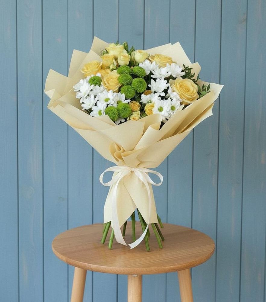 Букет цветов из: Хризантемы и Розы в Любани