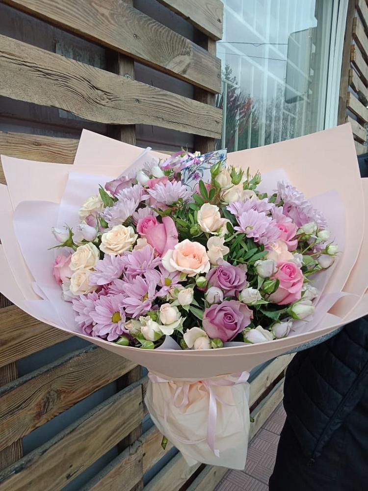 Букет цветов из: Розы и Хризантемы в Любани