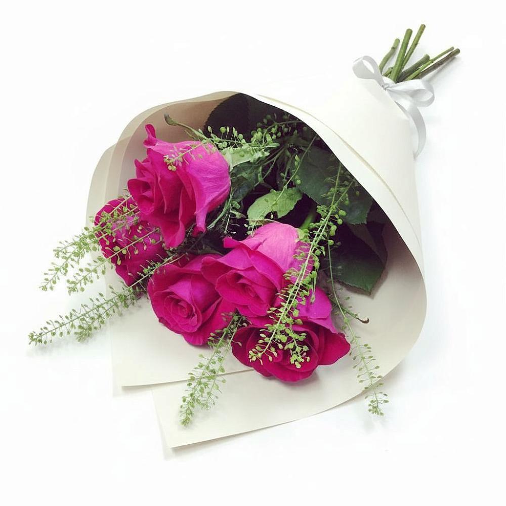 Букет цветов из: Розы в Любани