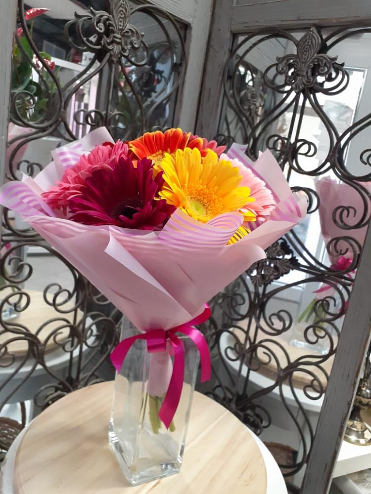 Букет цветов из: Герберы в Любани