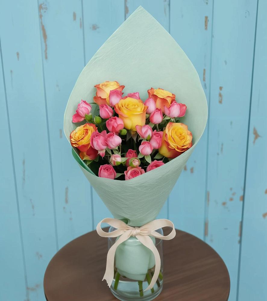 Букет цветов из: Розы в Любани