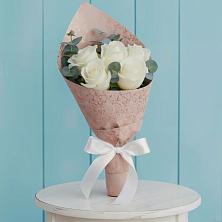 Букет цветов из:  Розы в Любани