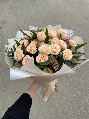 Букет Кремовые розы Латте в Любани