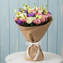 Букет цветов из:  Лизиантусы в Любани